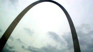 Saint Louis Gateway Arch : "A RIDE TO THE TOP" - Tour