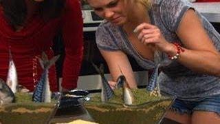 Big Brother: Feed Clip: Aaryn Plays with Have-Not Food