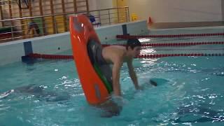 Freestyle kayaking in the pool. St. Petersburg Cup semi-final. Alexandr Maximov