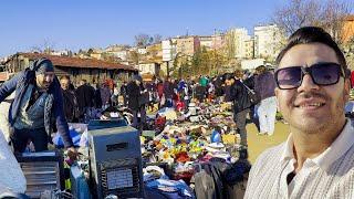 حياة العراقيين والسوريين مع اتراك في عاصمة تركيا 