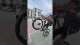 #stunt #mtb #cycler #cyclinglife #cycle #cyclinglife #cycle #nocopyrightmusic