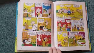 Yogi Bear Annual 1980 featuring huckleberry Hound and boo boo comic strip fun