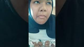 Making chocolate covered peanuts and bananas | *chewing sounds *