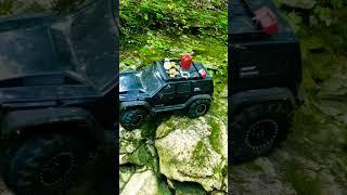 #RC truck modified on the trail #radiocontrol #offroad