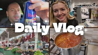 Daily Vlog | Mergem la PIATA, la SELGROS, FACEM CIORBA DE VACUTA si bem un RED BULL⁴ᴷ⁶⁰