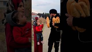 #Video of a young man helping the poor 