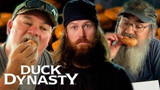 DELICIOUS DONUT EATING COMPETITION (Season 2) | Duck Dynasty