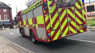 Hereford & Worcester Fire and Rescue Service Rescue Pump Responding