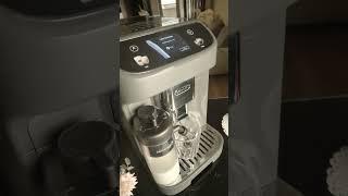 #Delonghi Magnifica Plus: Latte Macchiato Recipe + milk carafe cleaning