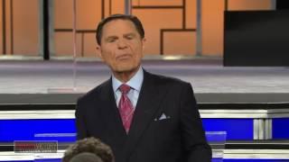 Kenneth Copeland becomes Demon Possessed on stage.