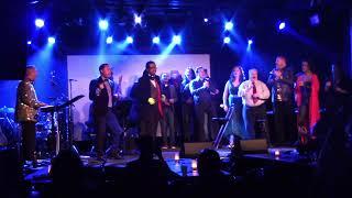 LA TI DO - "Aquarius / Let the Sunshine In" (The 5th Dimension)