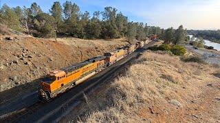 The BNSF7859 East at the Feather River Trail Cut