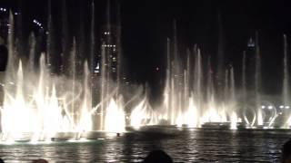 Dubai Mall Dancing Fountain 2012