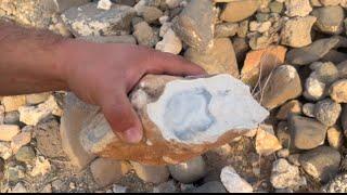 How To Identify and Find Chert, Flint, Rhyolite In the Wild.