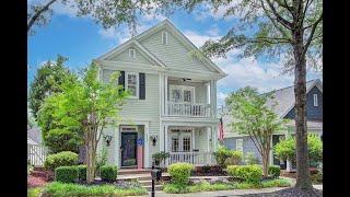 Beautiful Saussy Burbank Home in established Monteith Park!
