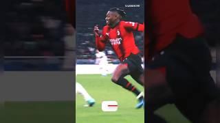  Rafael Leao CRAZY SPEED#shorts #soccer #leão #speed #acmilan