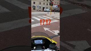 Quando i semafori non collaborano…  #apriliars660 #motovlog #motovlogger #motovlogitalia #trento