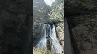 Один из самых красивых водопадов в Абхазии  #рекомендации #waterfall #travel #горы