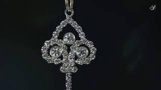 A gorgeous Sunny Diamonds pendant