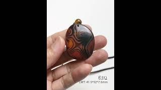 Natural Agate Pendant Necklace 天然缠丝玛瑙吊坠项链 (E512)