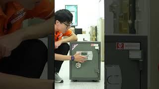 Két Sắt Việt Tiệp KVTE96 Điện Tử chống cháy có báo động chống trộm