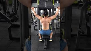 LATS WORKOUT #lats #latspulldown #backday #backworkout #backflexibility #backexercise #gym #gymlife