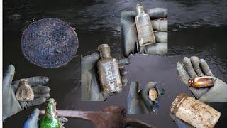 History in Oklahoma Exposed by Oklahoma Mudlarker digging  for 100 year old bottles  and more