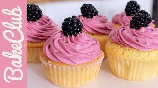 Zitronen-Brombeer-Cupcakes | BakeClub