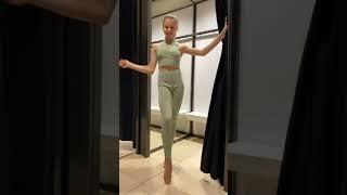 Try on haul in a shop / Mari Kruchkova