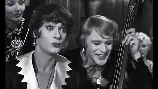 Marilyn Monroe, Tony Curtis & Jack Lemmon INSome Like It Hot (1959)[Song: "Runnin' Wild"] [HQ]