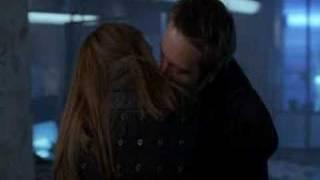 Alias - Sydney and Vaughn first Kiss