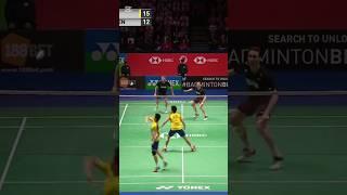 Two trick shots in one rally #badminton #badmintonlovers #badmintonhighlights #badmintoninsight