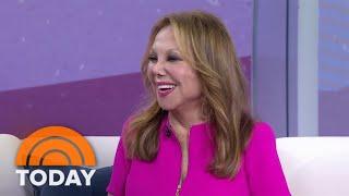 Marlo Thomas Talks Hallmark Movie ‘A Magical Christmas Village’