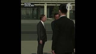 【#布林肯 抵达北京 将会见 #王毅 #秦刚 能否改善美中关系全球瞩目】