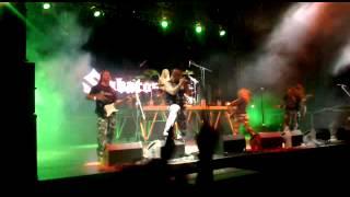 Sabaton - 40:1 live Hungary 2013 - teaching "csöcs"