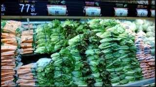 Еще один магазин здорового  питания Sprouts Farmers Market. // California 36.