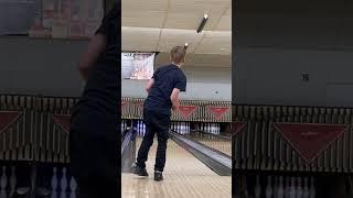 Throwing a solid pocket strike! #bowling #shorts