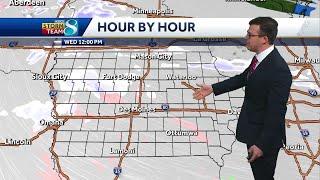 Freezing drizzle moves over Iowa today