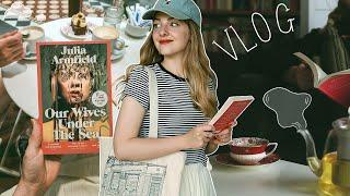 a cozy, bookish weekend vlog ️ book shopping, cafes & new faves