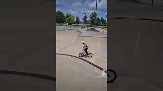 Backflip Bmx #bmx #shorts #bmxlife #skatepark #tricks