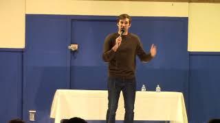 Michael Palascak performs iPad joke at American Legion in Libertyville, IL