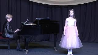 Коноплева Мария, 9 лет, Архангельск,  "Наседка" И.Брамс
