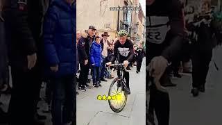 你知道吗，人们用无链条自行车比赛，真是有趣了#科普 #知识 #冷知识