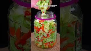 过年大鱼大肉吃多了，教你做家庭版泡菜，真是清脆爽口又解腻 好吃到停不下来
