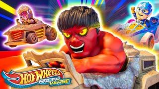 Red Hulk zerschmettert... und crasht! | Hot Wheels RacerVerse