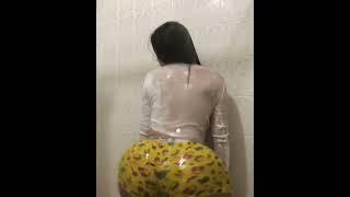 Amazing Shower Twerk !!!