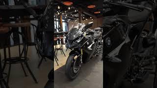 BMW G 310 RR in black!