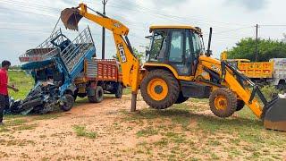 JCB 3DX Plus Loading Accident Truck in Swaraj Mazda || jcb video || jwn1