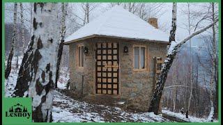 Alone built a stone house in the forest. Start to finish