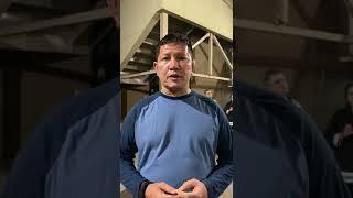 Padre Luis Toro Recomendando a @jesusalvandomatrimonioyfamilia  Para Restaurar El Matrimonio!! JSMyF!